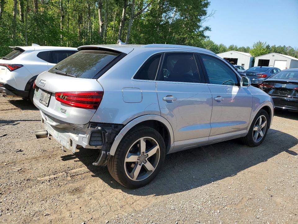 Продажа на аукционе авто 2015 Audi Q3, vin: WA1EFEFS0FR002677, номер лота: 63135326