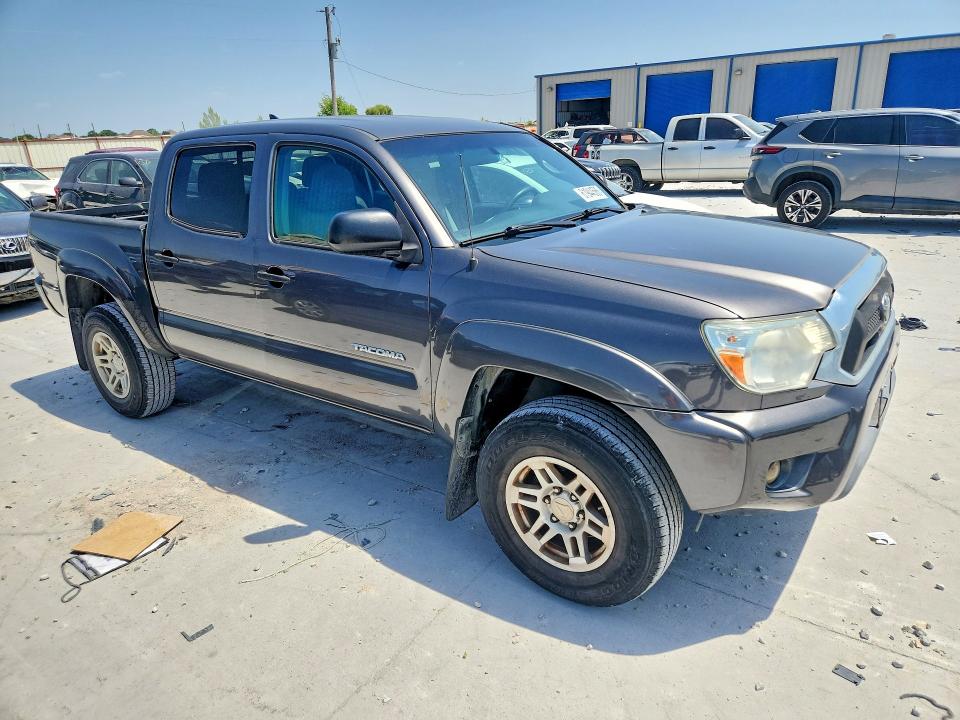 61944586 :رقم المزاد ، 5TFJU4GN6FX087775 vin ، 2015 Toyota Tacoma مزاد بيع