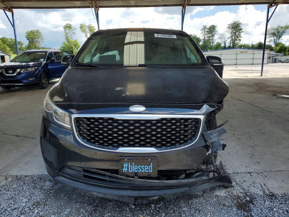 2018 Kia Sedona მანქანა იყიდება აუქციონზე, vin: KNDMB5C13J6400596, აუქციონის ნომერი: 61390396