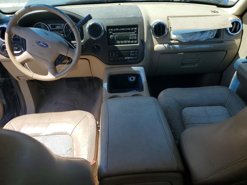 Продажа на аукционе авто 2006 Ford Expedition, vin: 1FMFU18506LA52302, номер лота: 61628266