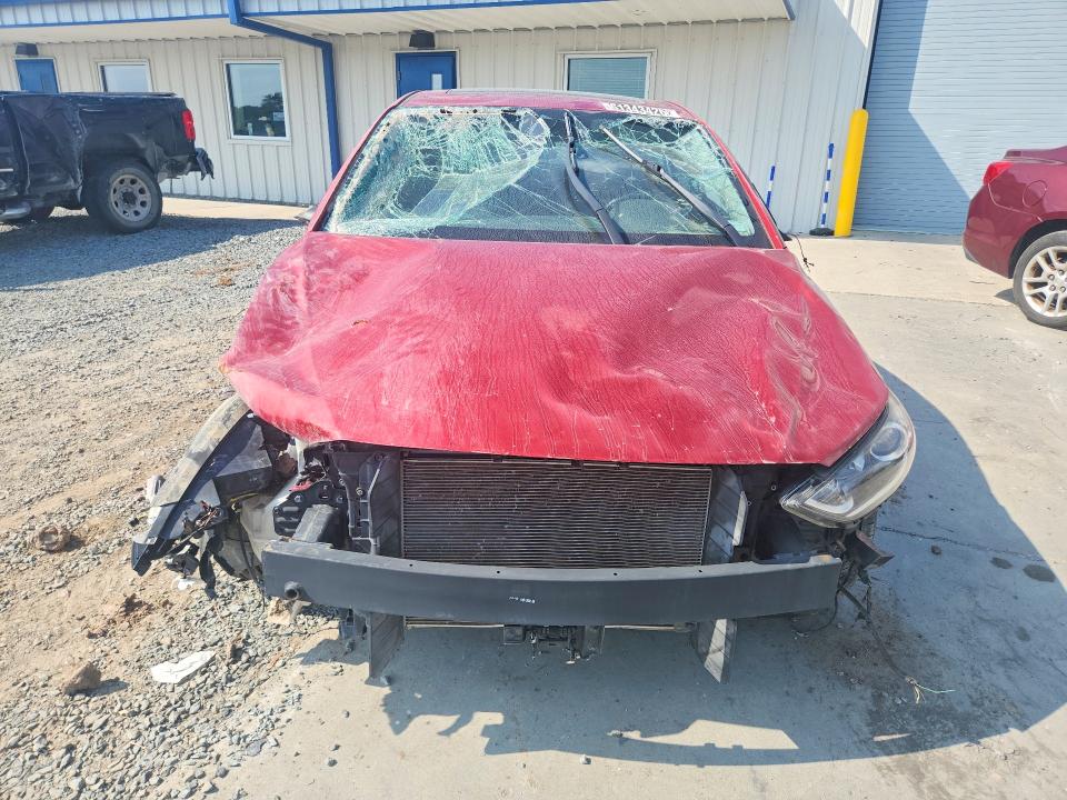 2017 Hyundai Elantra მანქანა იყიდება აუქციონზე, vin: KMHD84LF4HU210389, აუქციონის ნომერი: 61343426