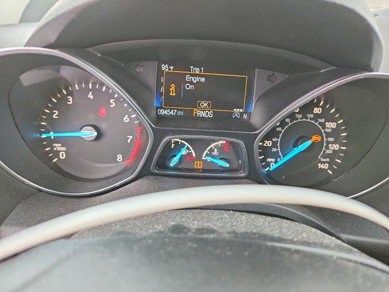 Продажа на аукционе авто 2017 Ford Escape, vin: 1FMCU9GD6HUD45385, номер лота: 61047096