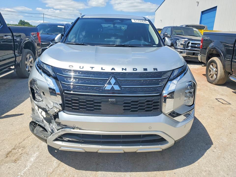 61755646 :رقم المزاد ، JA4J4VA84RZ024461 vin ، 2024 Mitsubishi Outlander مزاد بيع