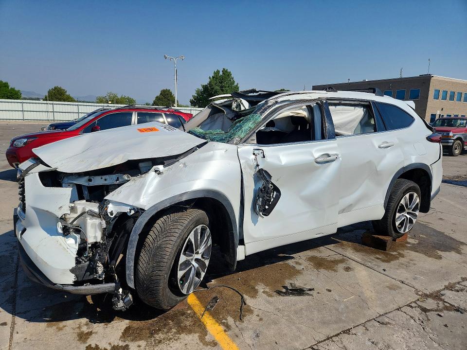 Aukcja sprzedaży 2022 Toyota Highlander, vin: 5TDGZRBH0NS578714, numer aukcji: 73342655