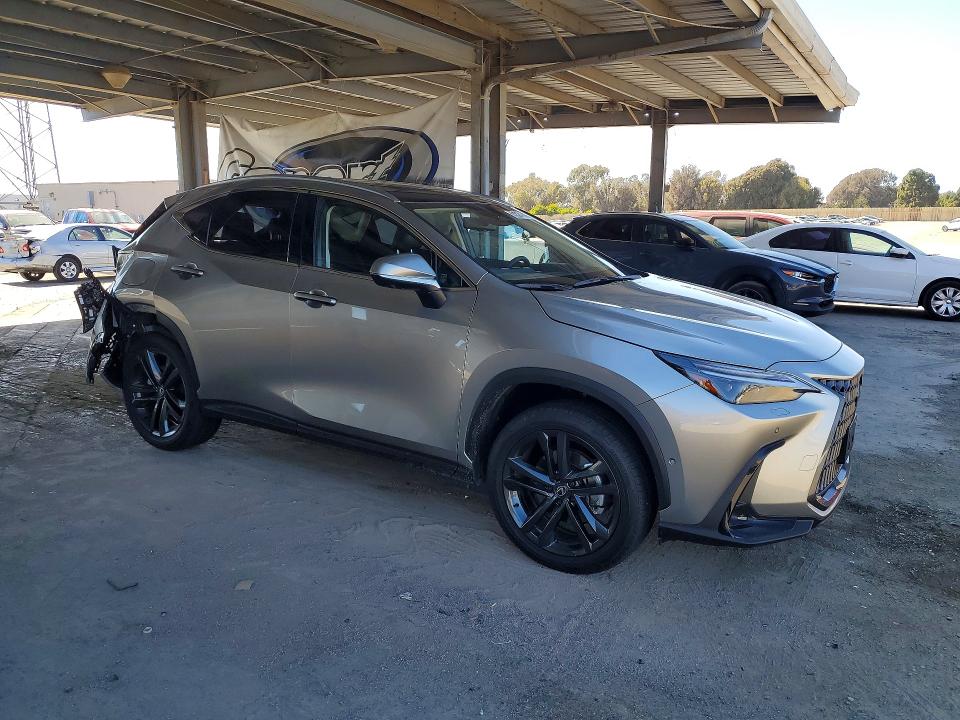 2026 Lexus Nx 450h+ მანქანა იყიდება აუქციონზე, vin: JTJHKCFZ5T2082656, აუქციონის ნომერი: 63324106