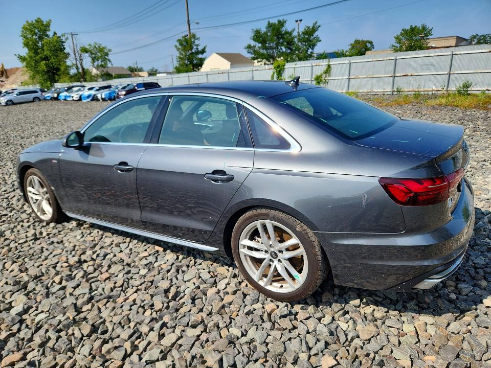62498726 :رقم المزاد ، WAUDAAF4XRN002334 vin ، 2024 Audi A4 مزاد بيع