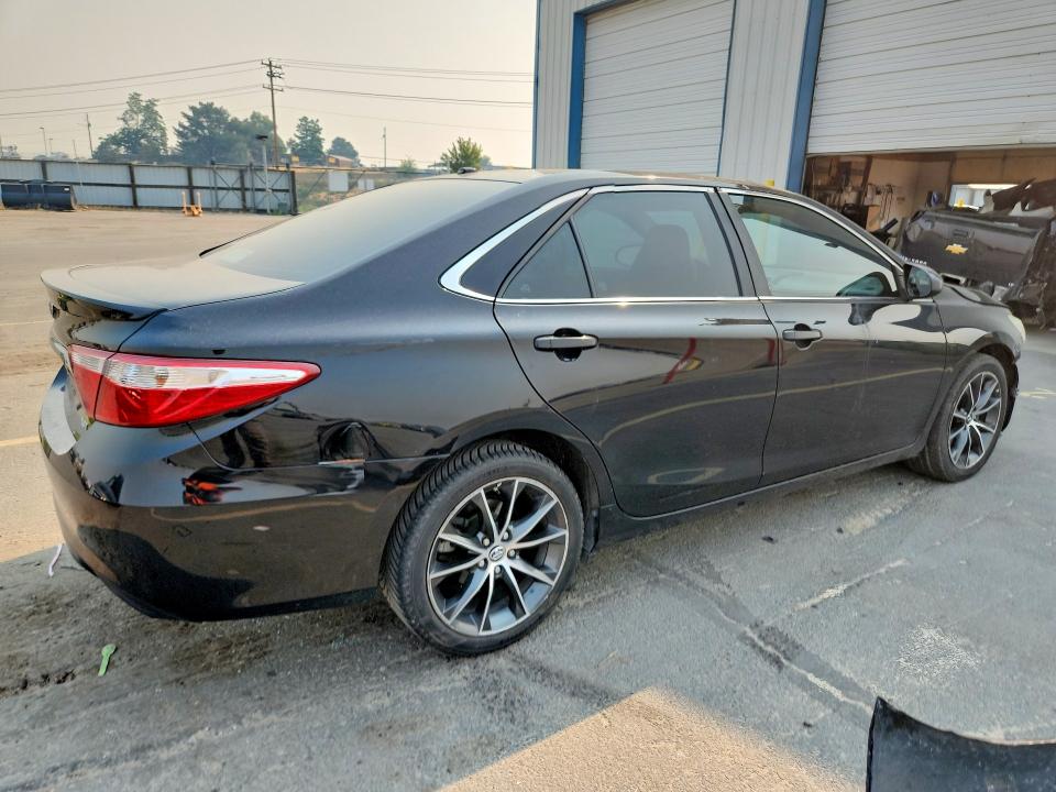 2015 Toyota Camry მანქანა იყიდება აუქციონზე, vin: 4T1BF1FK5FU052033, აუქციონის ნომერი: 62688856