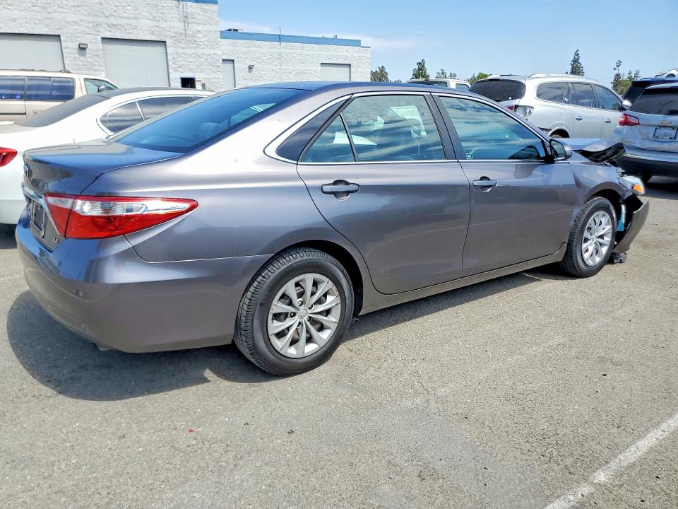 Aukcja sprzedaży 2016 Toyota Camry, vin: 4T4BF1FK8GR571018, numer aukcji: 62110666