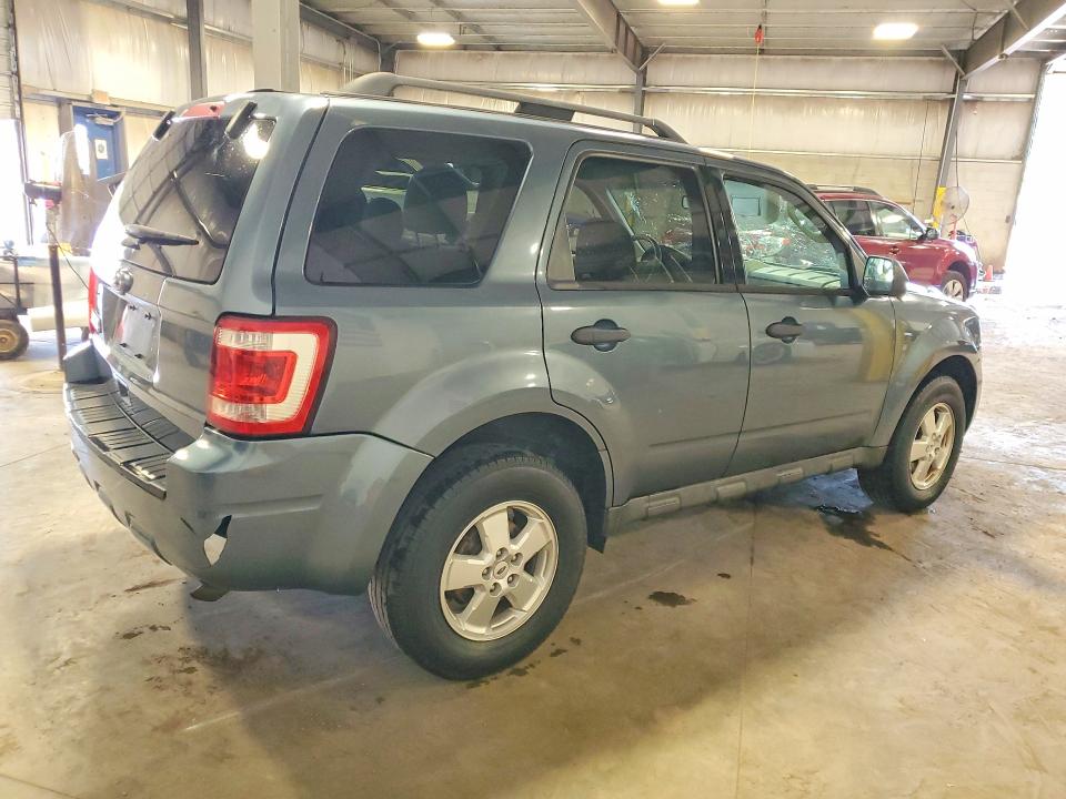 63137816 :رقم المزاد ، 1FMCU0D78CKC12769 vin ، 2012 Ford Escape مزاد بيع
