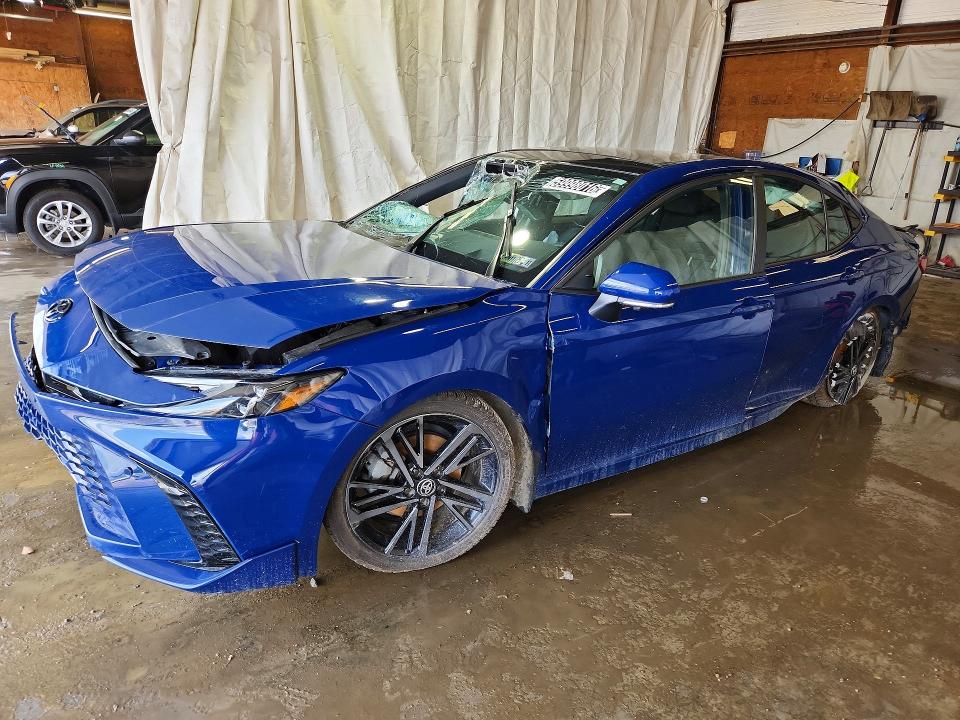 59998016 :رقم المزاد ، 4T1DAACK3SU079043 vin ، 2025 Toyota Camry مزاد بيع