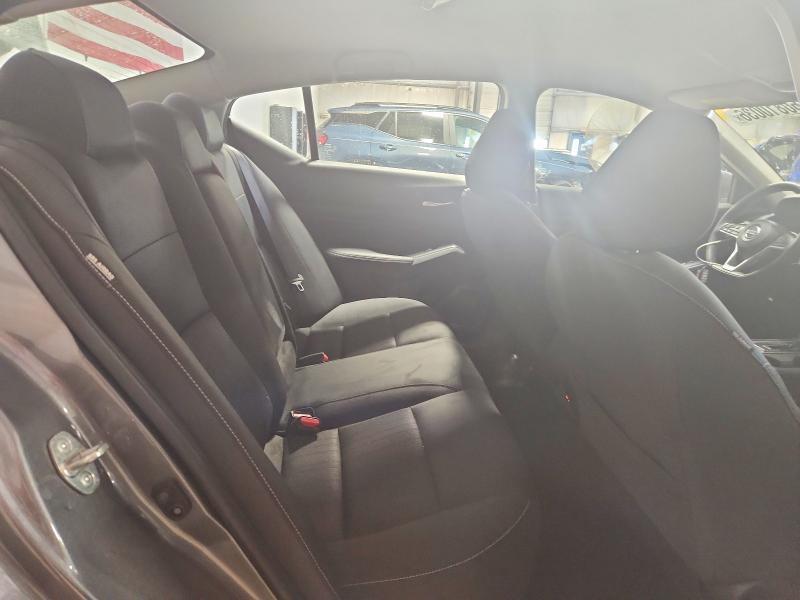 60810036 :رقم المزاد ، 1N4BL4BV9KC171367 vin ، 2019 Nissan Altima مزاد بيع