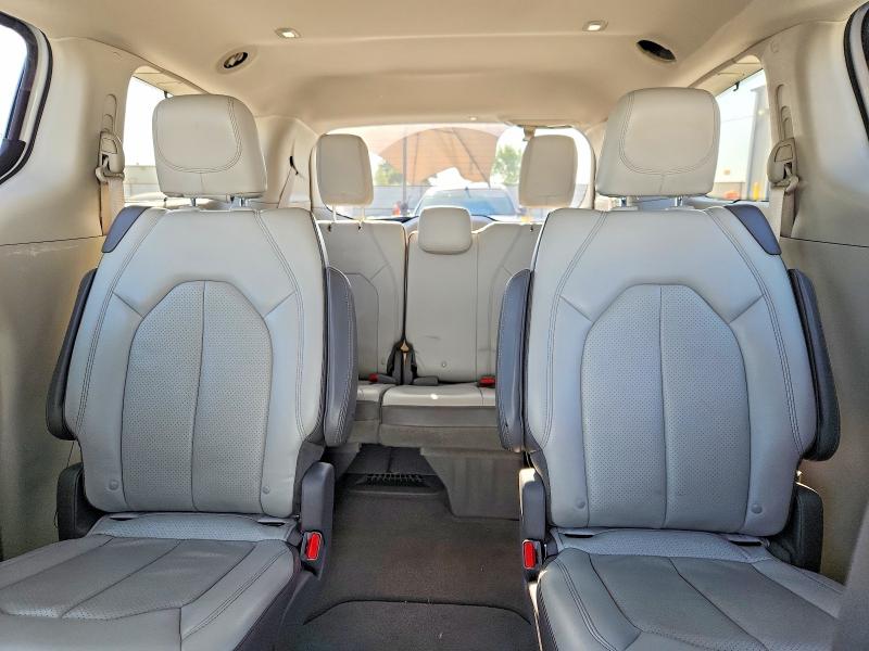 Продажа на аукционе авто 2019 Chrysler Pacifica, vin: 2C4RC1BG1KR554476, номер лота: 60789306