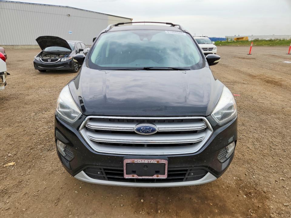 61408526 :رقم المزاد ، 1FMCU9J96HUE41392 vin ، 2017 Ford Escape مزاد بيع