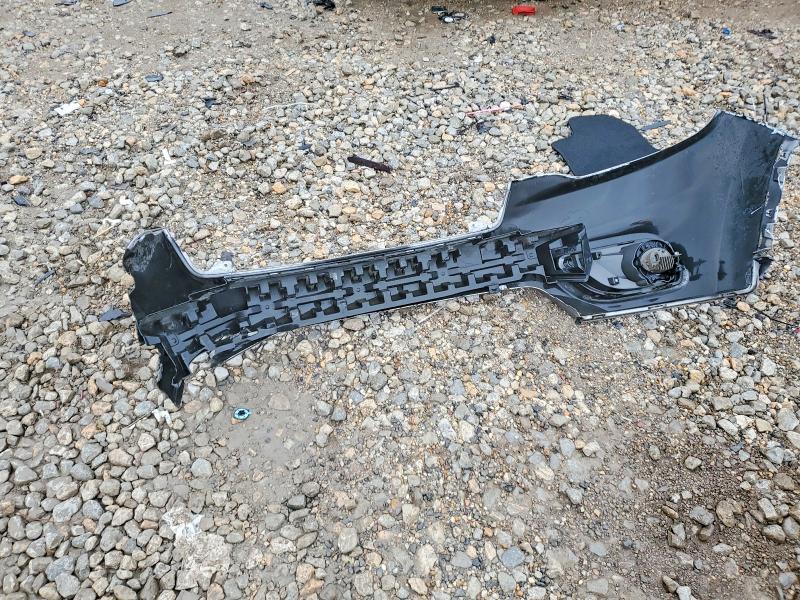 62301476 :رقم المزاد ، 1C4PJLLB8KD151304 vin ، 2019 Jeep Cherokee مزاد بيع