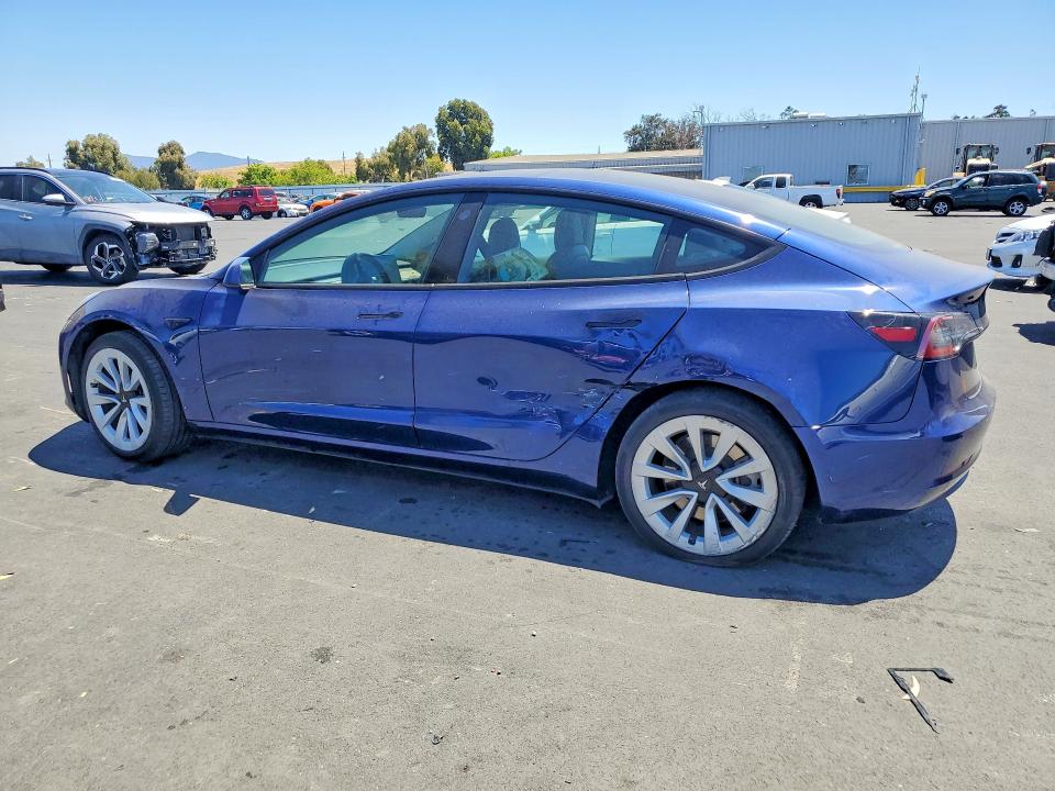 2022 Tesla Model 3 მანქანა იყიდება აუქციონზე, vin: 5YJ3E1EA3NF129929, აუქციონის ნომერი: 61045616