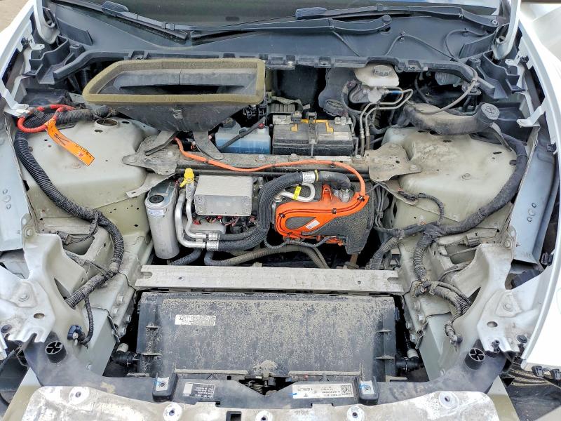 60137526 :رقم المزاد ، 5YJYGDED3MF114146 vin ، 2021 Tesla Model Y مزاد بيع