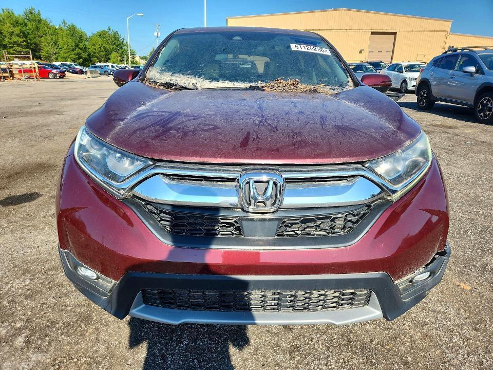 61126236 :رقم المزاد ، 7FARW1H57JE033161 vin ، 2018 Honda Cr-v مزاد بيع
