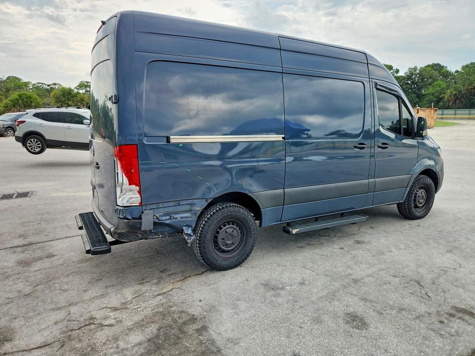 62395506 :رقم المزاد ، WD4PF0CD0KP093517 vin ، 2019 Mercedes-benz Sprinter مزاد بيع
