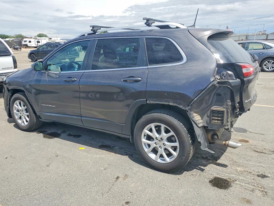 60241216 :رقم المزاد ، 1C4PJMCB5HW634106 vin ، 2017 Jeep Cherokee مزاد بيع