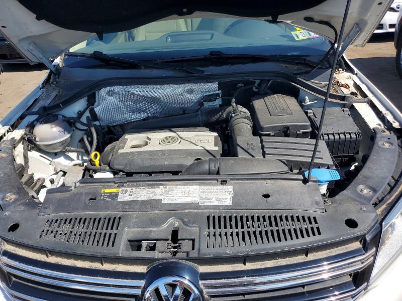 62125306 :رقم المزاد ، WVGBV3AX2EW523382 vin ، 2014 Volkswagen Tiguan مزاد بيع