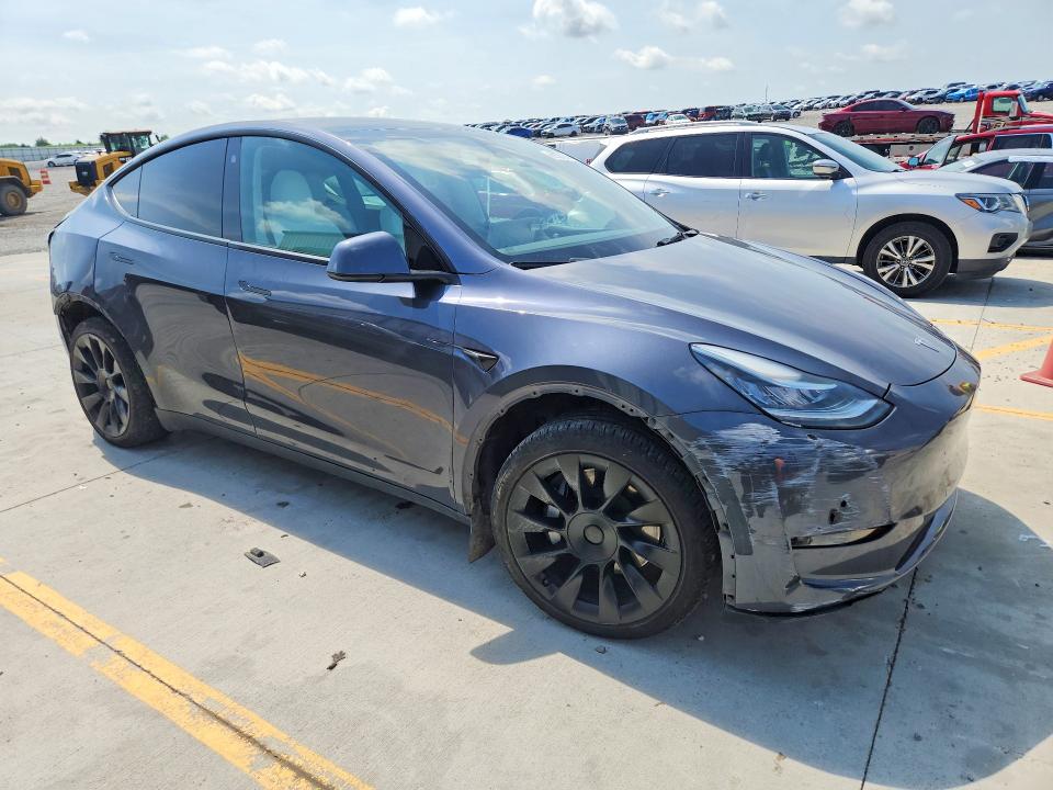 60398936 :رقم المزاد ، 7SAYGDEE2NF368234 vin ، 2022 Tesla Model Y مزاد بيع