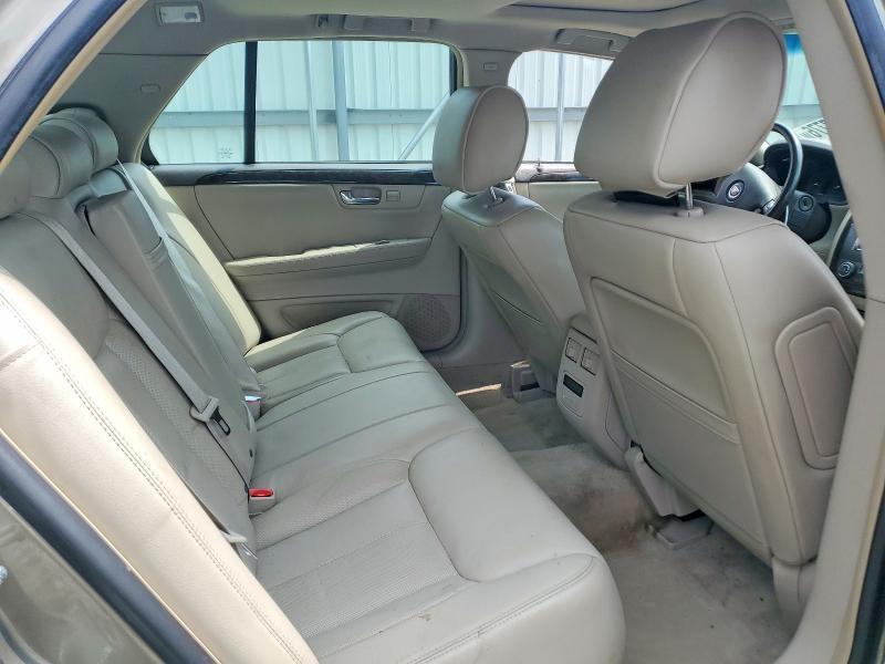 63007776 :رقم المزاد ، 1G6KD5E64BU145452 vin ، 2011 Cadillac Dts مزاد بيع