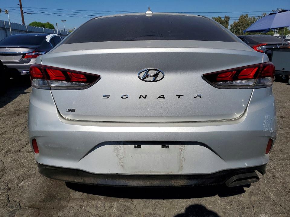 2018 Hyundai Sonata მანქანა იყიდება აუქციონზე, vin: 5NPE24AF2JH719975, აუქციონის ნომერი: 60795846
