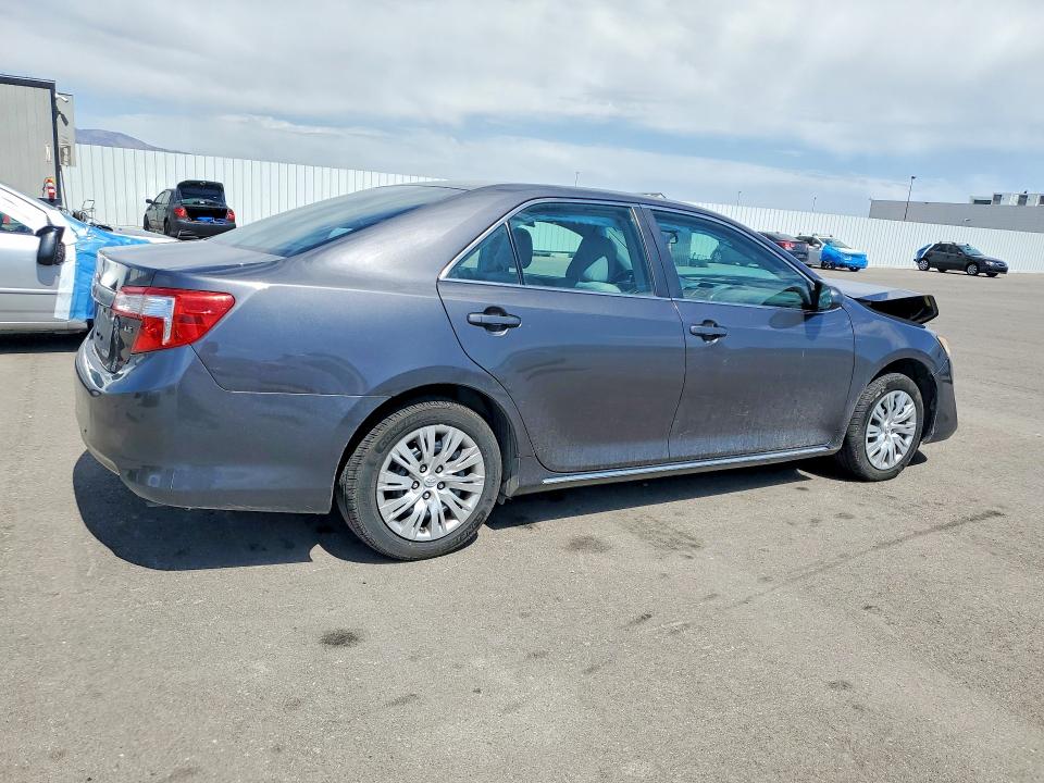 59199266 :رقم المزاد ، 4T1BF1FKXDU248370 vin ، 2013 Toyota Camry مزاد بيع