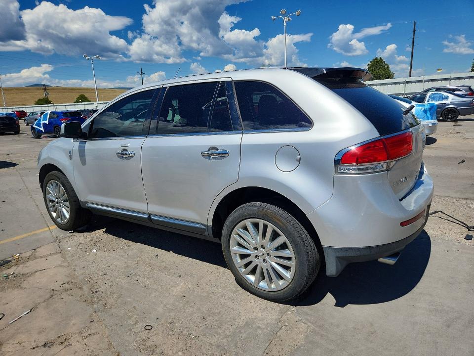 59917926 :رقم المزاد ، 2LMDJ8JK9BBJ15372 vin ، 2011 Lincoln Mkx مزاد بيع