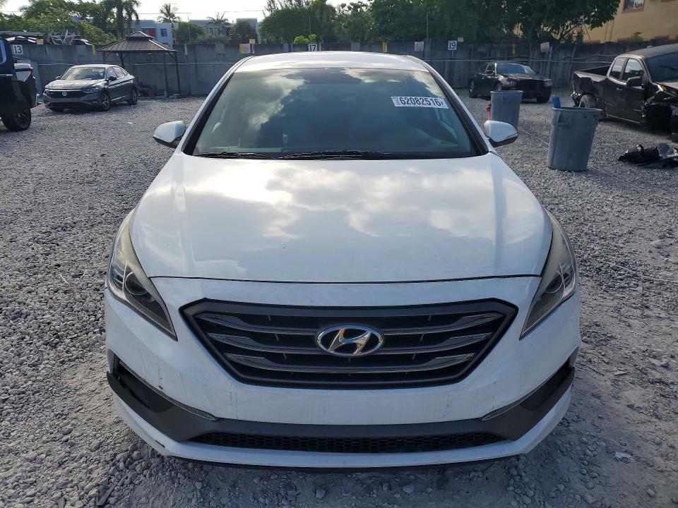 64506156 :رقم المزاد ، 5NPE34AF6FH062828 vin ، 2015 Hyundai Sonata مزاد بيع