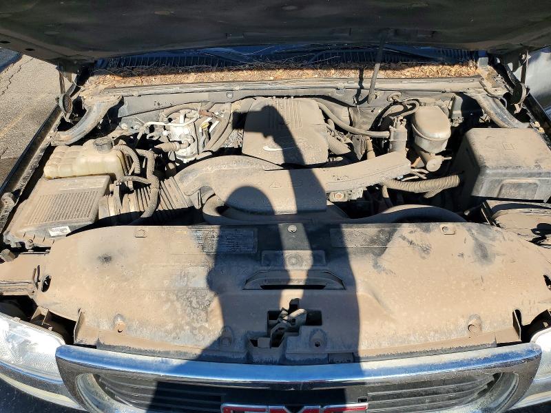 2003 Gmc Yukon Xl მანქანა იყიდება აუქციონზე, vin: 3GKFK16Z73G273828, აუქციონის ნომერი: 63049086