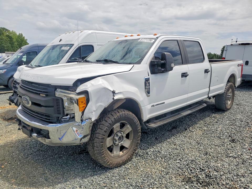 2017 Ford F350 მანქანა იყიდება აუქციონზე, vin: 1FT8W3BT0HEF22667, აუქციონის ნომერი: 61771736