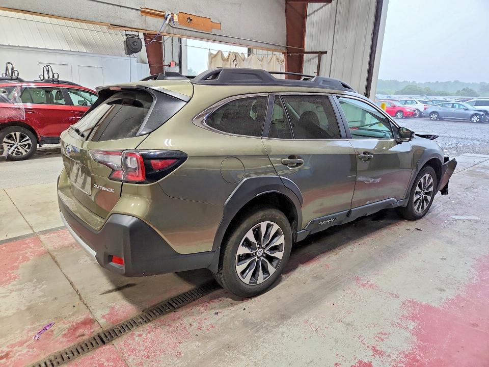 61863926 :رقم المزاد ، 4S4BTANC8S3283995 vin ، 2025 Subaru Outback مزاد بيع