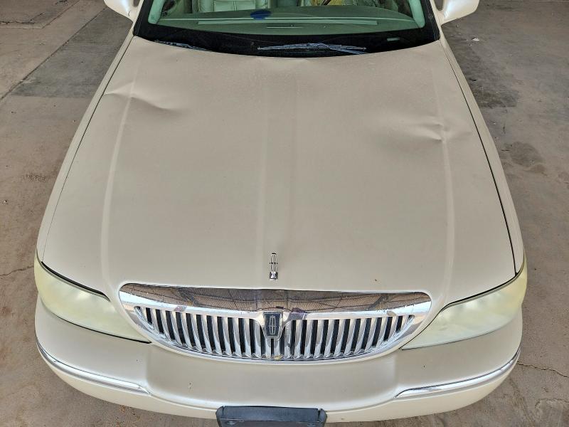 Aukcja sprzedaży 2003 Lincoln Town Car, vin: 1LNHM83W23Y651217, numer aukcji: 62867086