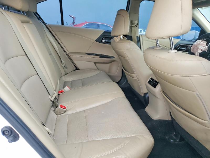 62864196 :رقم المزاد ، 1HGCR3F07GA026466 vin ، 2016 Honda Accord مزاد بيع