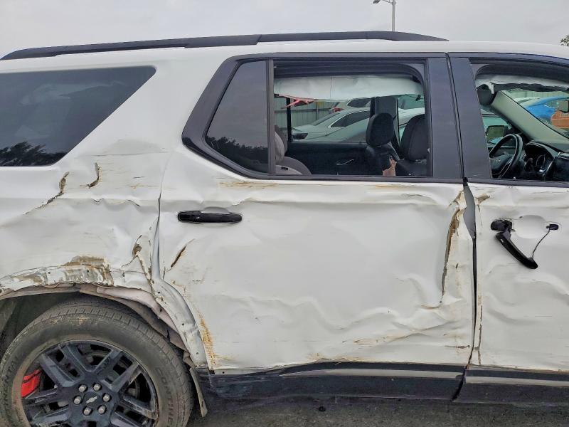 62401126 :رقم المزاد ، 1GNEVKKW0MJ271345 vin ، 2021 Chevrolet Traverse مزاد بيع