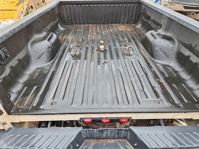 60422846 :رقم المزاد ، 1FT8W4DT9FEC35215 vin ، 2015 Ford F450 مزاد بيع