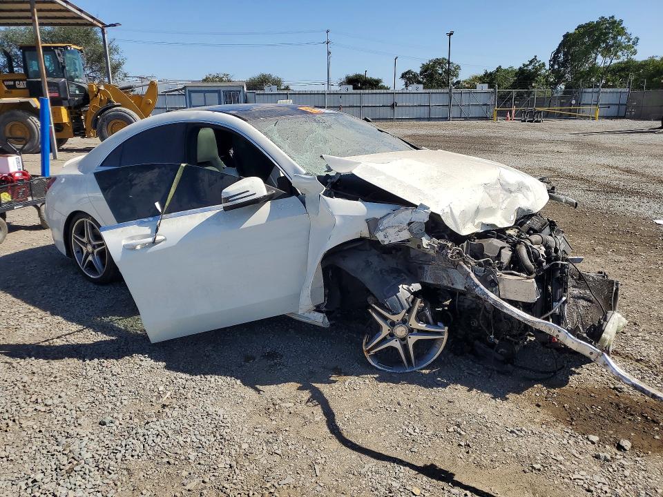 2014 Mercedes-benz Cla მანქანა იყიდება აუქციონზე, vin: WDDSJ4EB5EN064168, აუქციონის ნომერი: 61168996