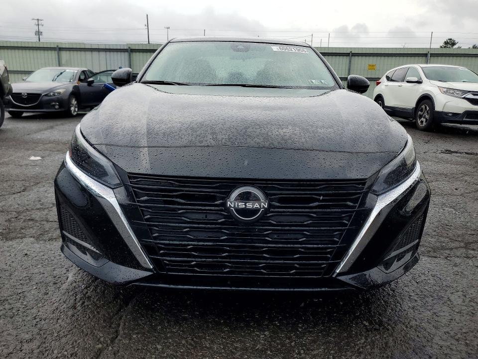 60621906 :رقم المزاد ، 1N4BL4BVXRN406678 vin ، 2024 Nissan Altima مزاد بيع