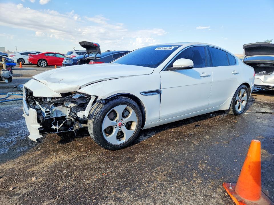 Auction sale of the 2017 Jaguar Xe, vin: SAJAR4BG0HA977531, lot number: 61584226