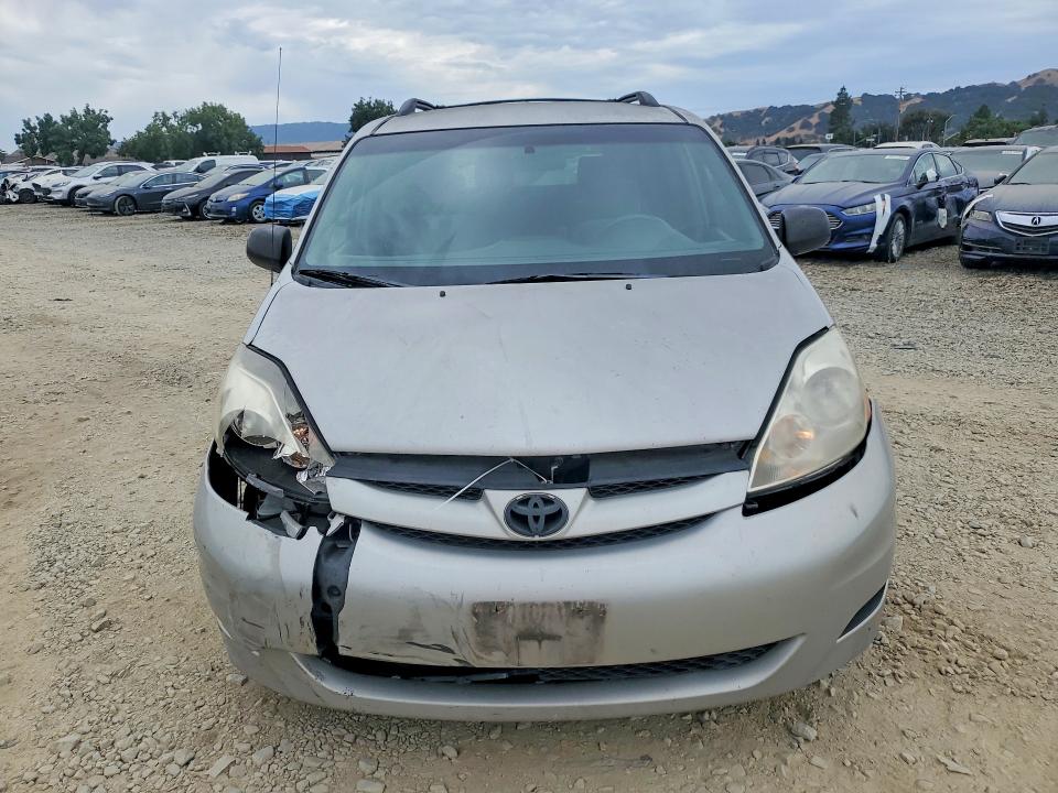60990936 :رقم المزاد ، 5TDZA23C66S577059 vin ، 2006 Toyota Sienna مزاد بيع