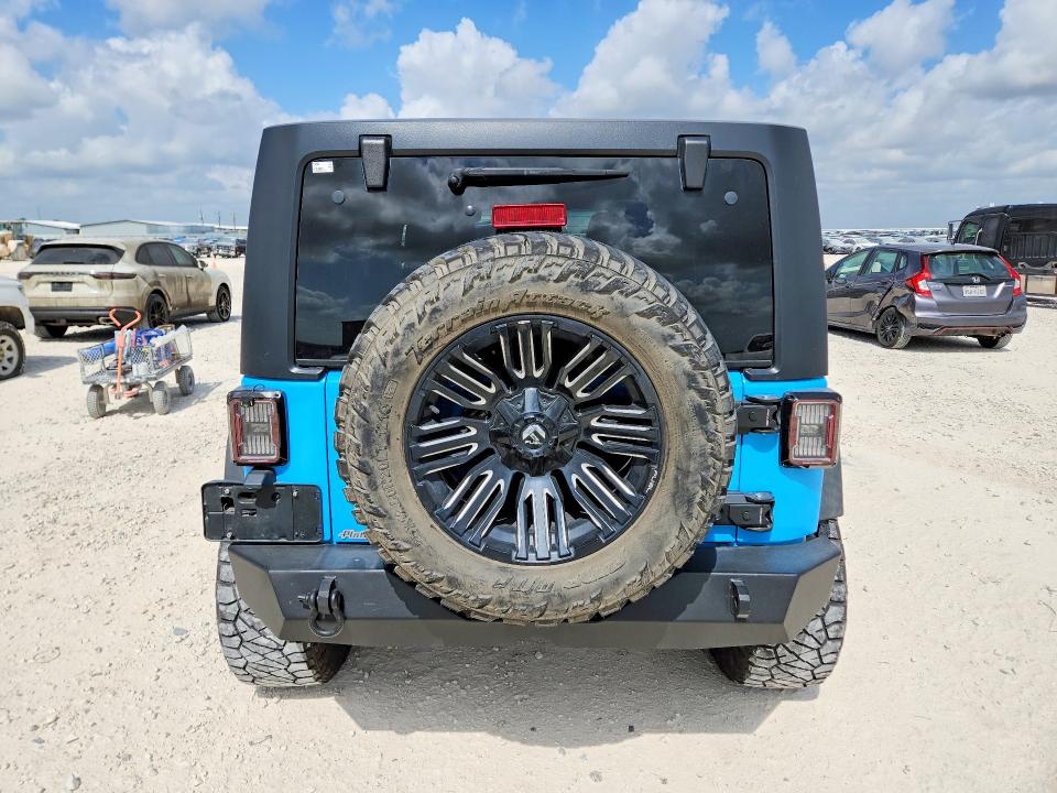 Продаж на аукціоні авто 2018 Jeep Wrangler Unlimited, vin: 1C4HJWFG6JL902563, номер лоту: 85771265