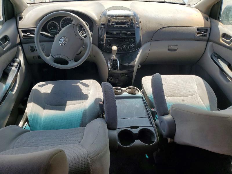 2004 Toyota Sienna მანქანა იყიდება აუქციონზე, vin: 5TDZA23C54S021273, აუქციონის ნომერი: 60039496