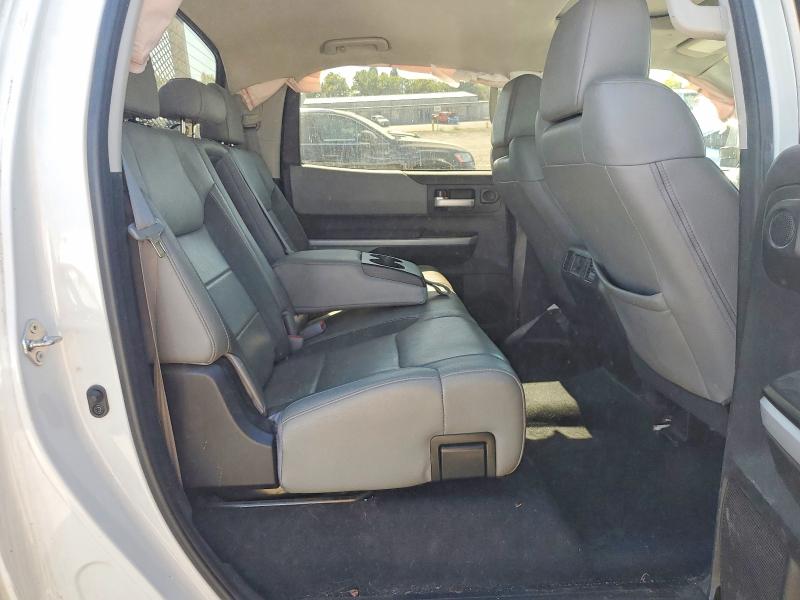 60408876 :رقم المزاد ، 5TFHY5F11KX828948 vin ، 2019 Toyota Tundra مزاد بيع