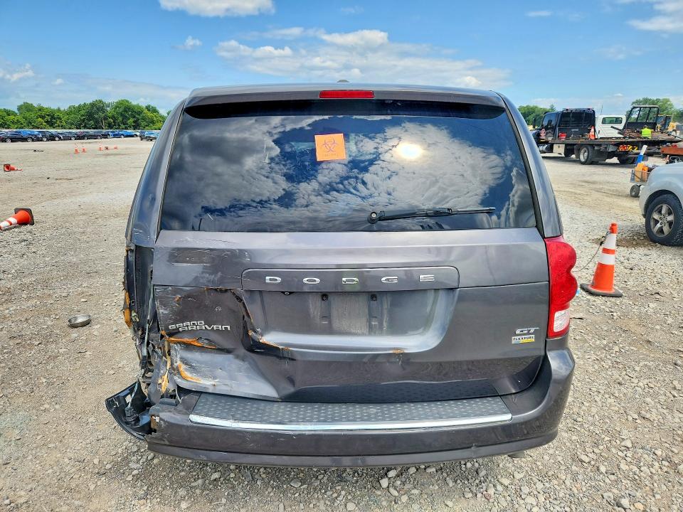 62742386 :رقم المزاد ، 2C4RDGEG8KR556513 vin ، 2019 Dodge Grand Caravan مزاد بيع