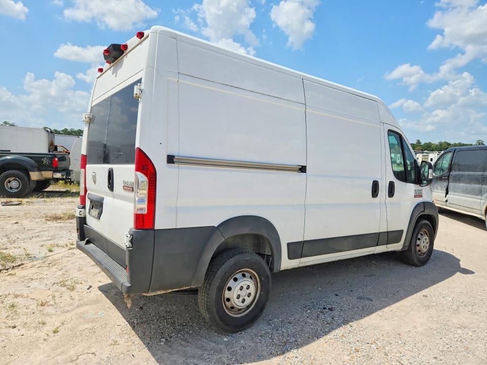 62697316 :رقم المزاد ، 3C6TRVBG1KE533082 vin ، 2019 Ram Promaster 1500 مزاد بيع