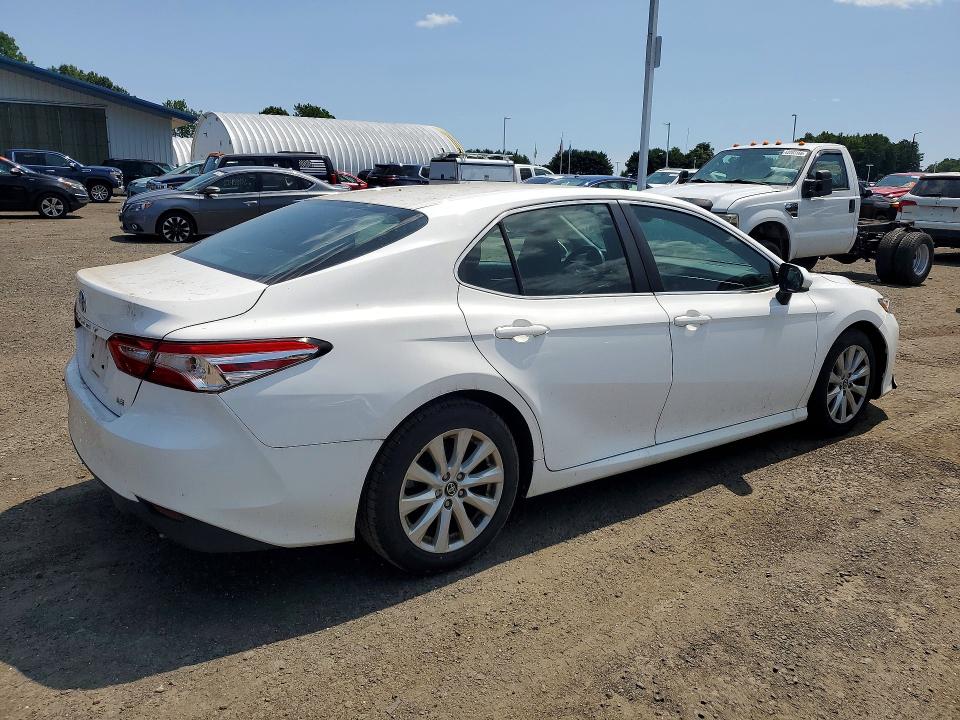 Продаж на аукціоні авто 2018 Toyota Camry, vin: 4T1B11HK0JU641494, номер лоту: 62299446