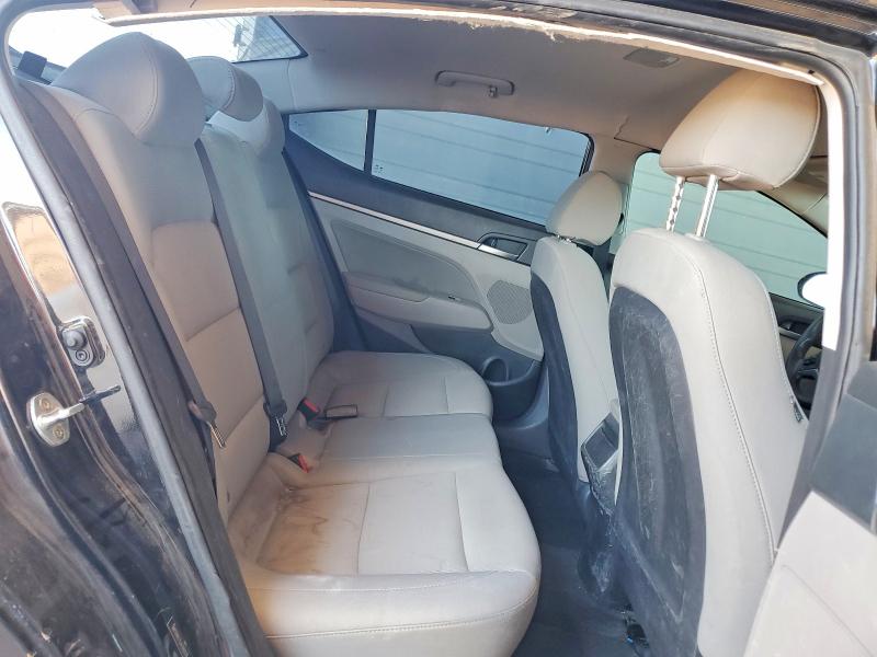 60555206 :رقم المزاد ، 5NPD84LF0JH292139 vin ، 2018 Hyundai Elantra مزاد بيع