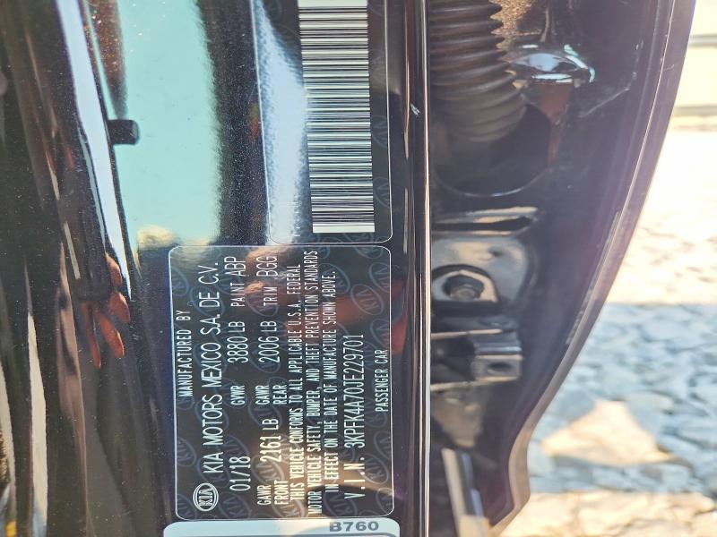 63145966 :رقم المزاد ، 3KPFK4A70JE229701 vin ، 2018 Kia Forte مزاد بيع