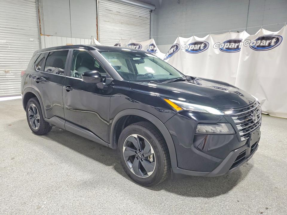60609216 :رقم المزاد ، 5N1BT3BA8RC691101 vin ، 2024 Nissan Rogue مزاد بيع